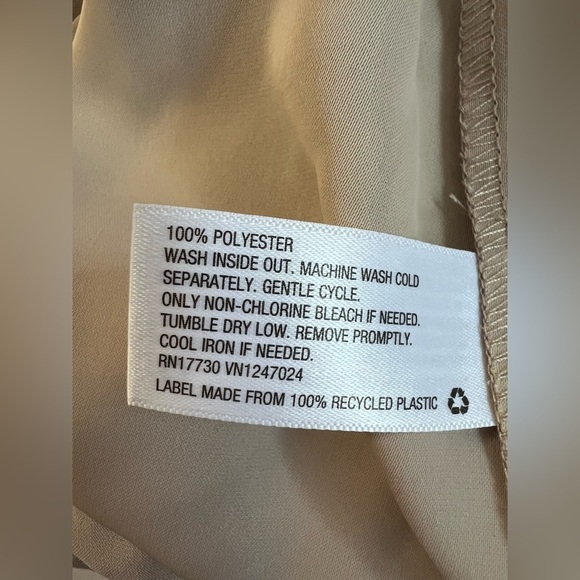 Women's High-Rise Wide Leg Fluid Pants - A New Day Beige Sz 4 NWT - Picture 8 of 13